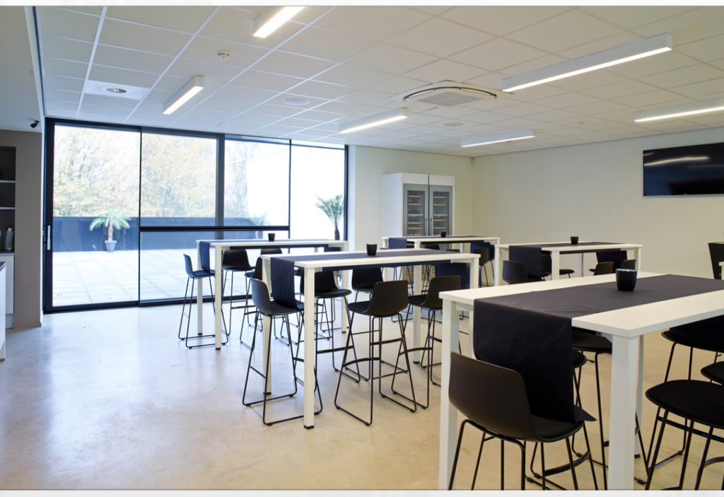 Bureautafels-B2B-SystoTec-Loffmaatkantoren (2)