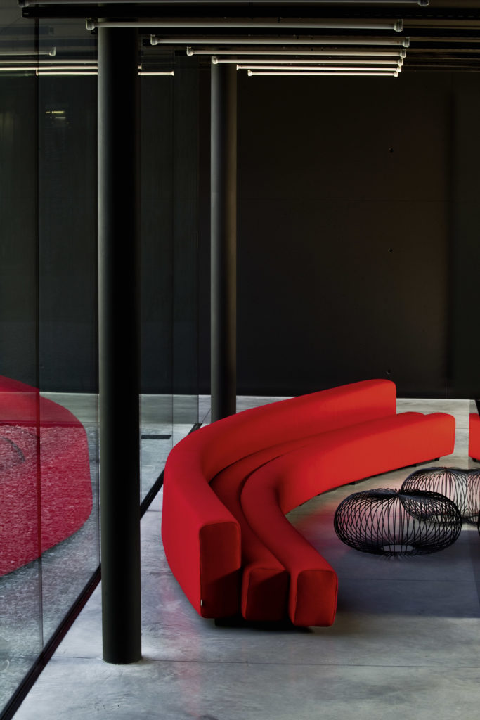 Osaka-loungemeubilair-inkomhal-kantoor (3)