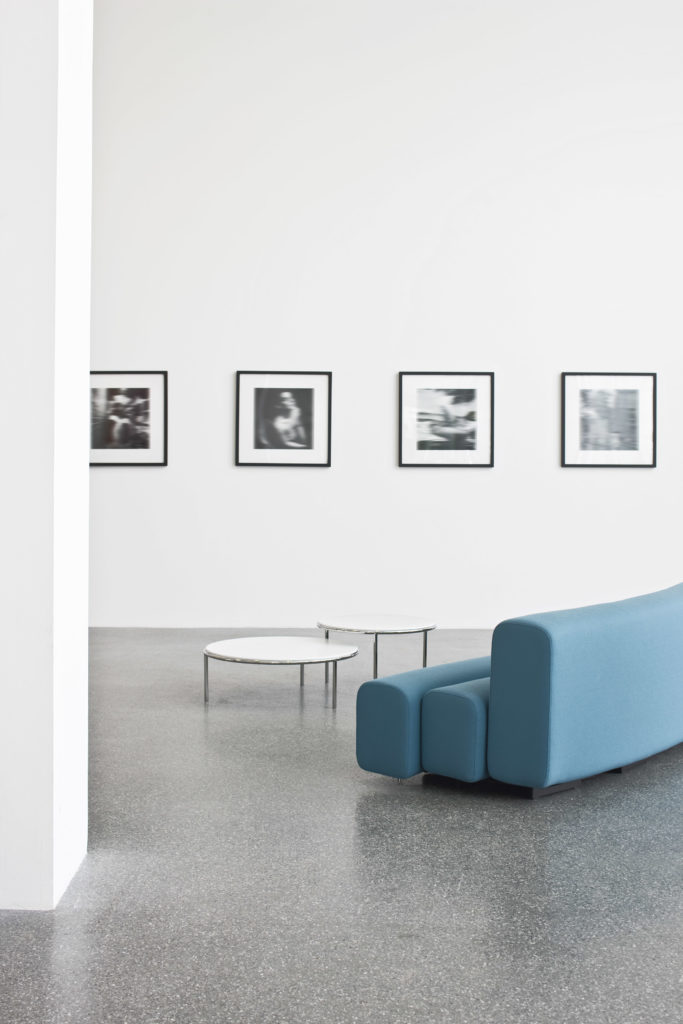 Osaka-loungemeubilair-inkomhal-kantoor (9)