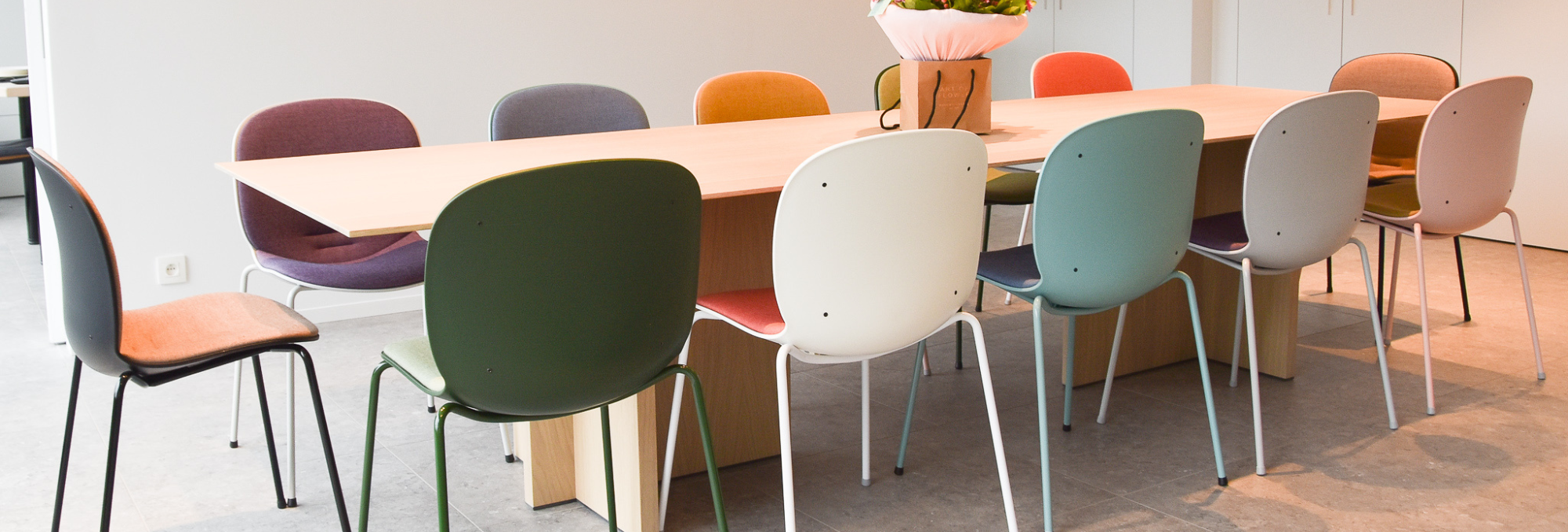 Noor - Vergaderstoel - Loff Kantoorinrichting