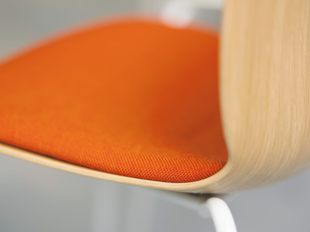 RBM-Noor-Bezoekersstoelen-vergaderstoelen-Loff-maatkantoren (21)