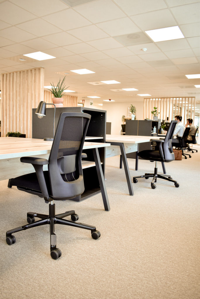 Referentie HAG Futu 1100-S - Conessence Gent - Loff Kantoorinrichting Waregem (1)