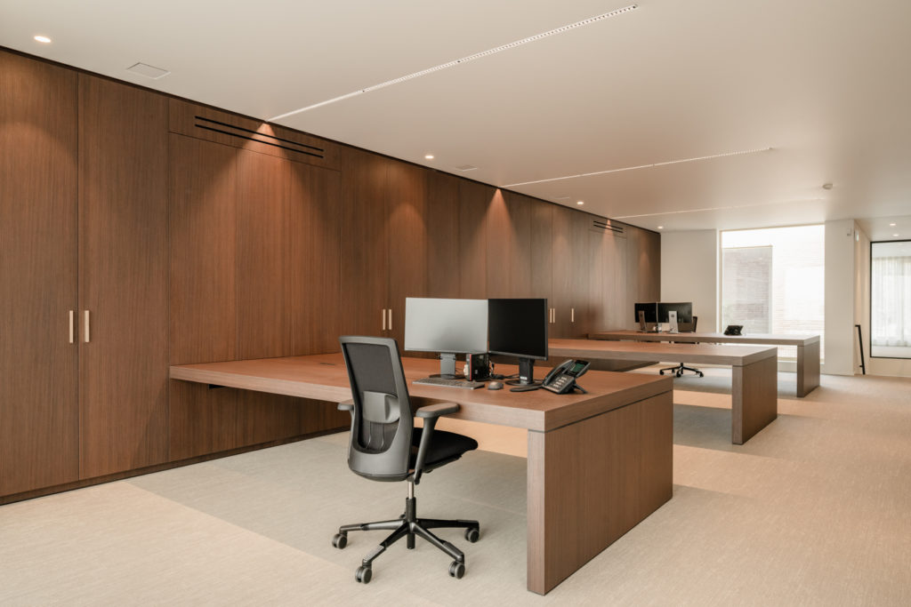 Kantoorinrichting voor notariaat Debakker - Ref. Loff Kantoorinrichting Waregem (71)