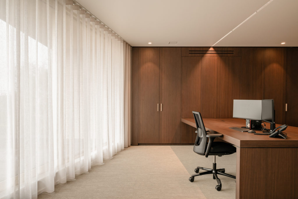 Kantoorinrichting voor notariaat Debakker - Ref. Loff Kantoorinrichting Waregem (73)