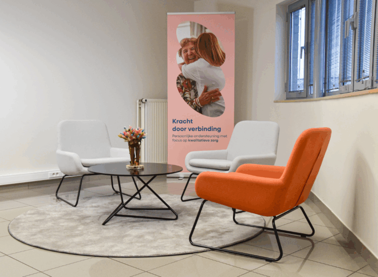 Nieuwe kantoorinrichting als onderdeel van de rebranding bij Connectgroep - Referentie Loff Kantoorinrichting