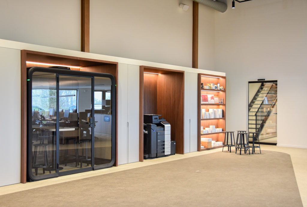Office pod in open kantoor van Label Products - Referentie Loff Kantoorinrichting (10)