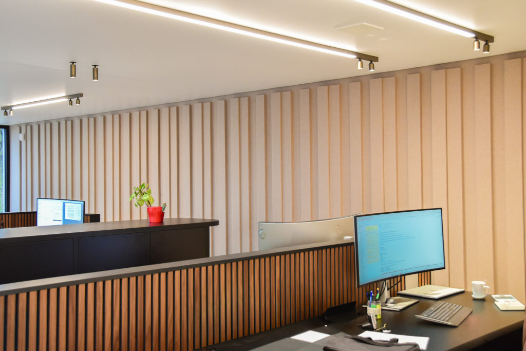 Akoestische totaaloplossing voor Stemafisk - Referentie Loff Kantoorinrichting (1)