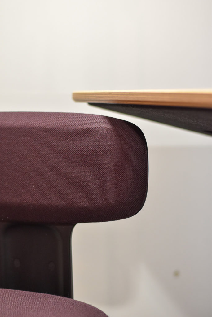 Akoestische vergaderpods bij Flir Systems Trading BV Belgium - referentie Loff Kantoorinrichting Waregem (41)