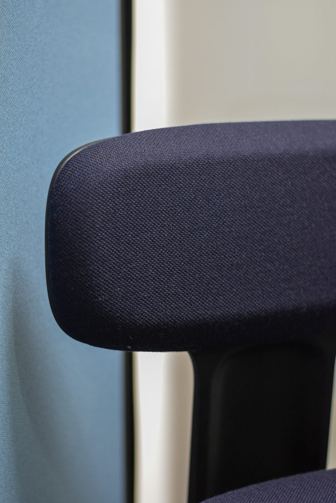 Akoestische vergaderpods bij Flir Systems Trading BV Belgium - referentie Loff Kantoorinrichting Waregem (42)