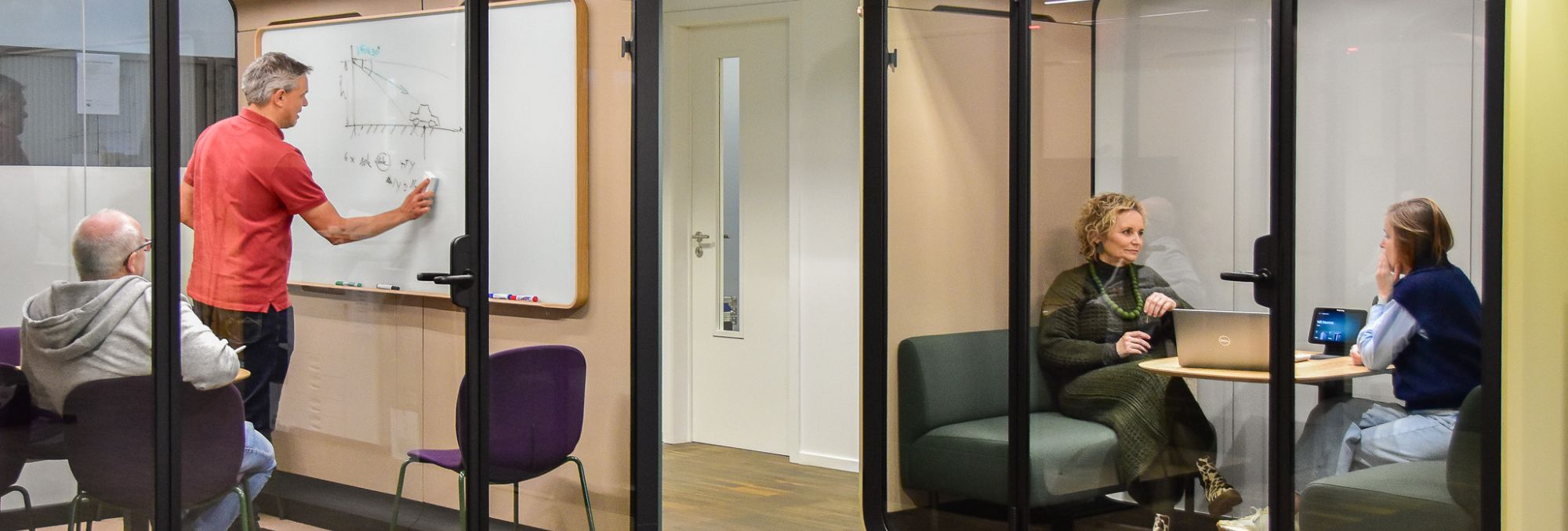 Van ruimtegebrek naar een centrale meetingzone met akoestische vergaderhubs bij Flir - Banner