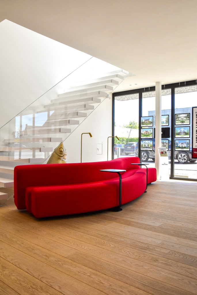 Professionele werkomgeving - Your Home - Referentie Loff Kantoorinrichting Waregem (20)