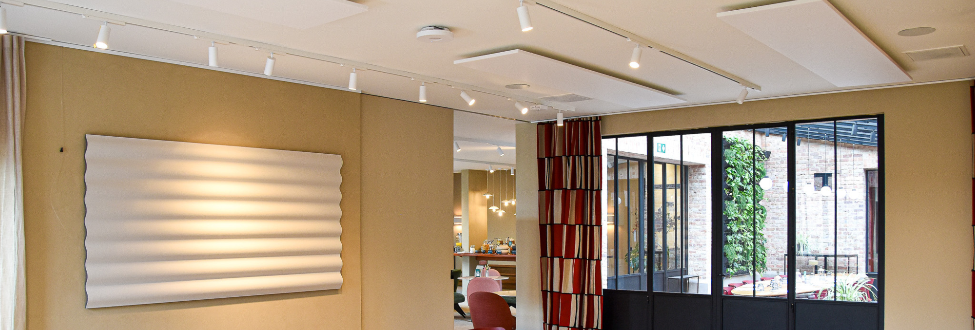 Akoestiek en uitstraling - Hotel T